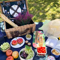 Champs-Elysees Navy Picnic Hamper