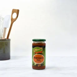Ferns' Medium Curry Paste, 380g