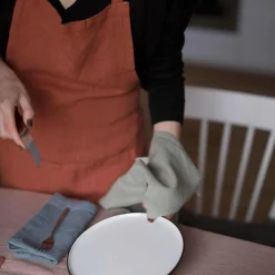 Rust Daily Linen Apron