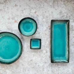 Turquoise Large Round Dish, 21.5cm dia x 4cm high